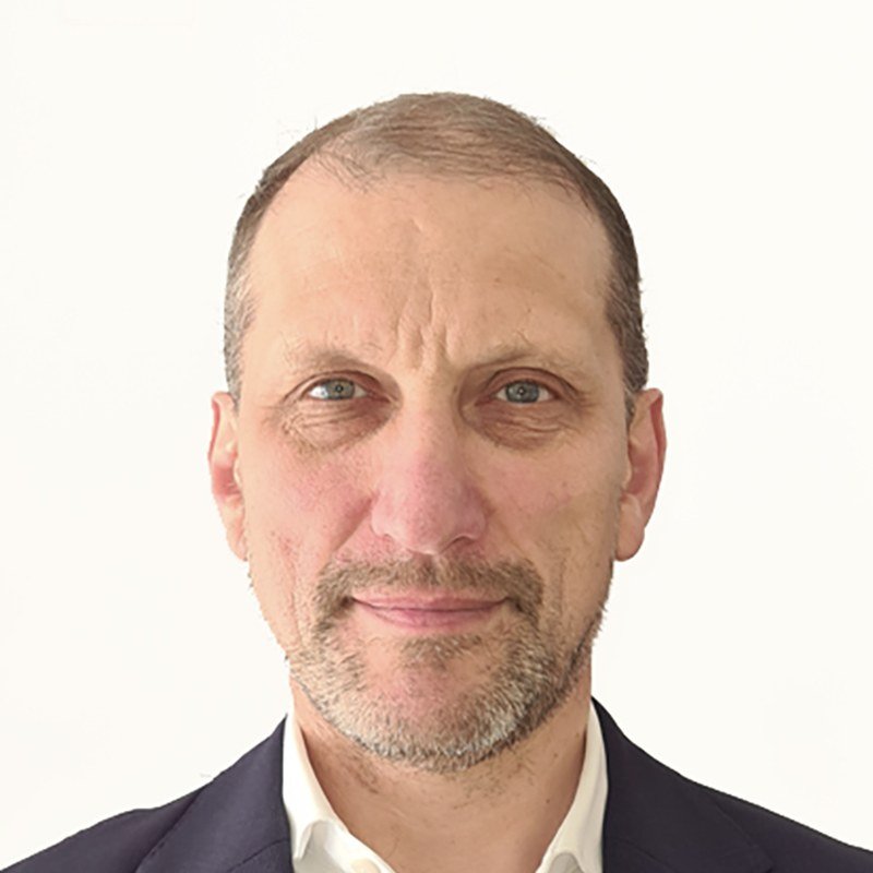 Maxim Popovich, fisioterapeuta de suelo pélvico y acupuntor